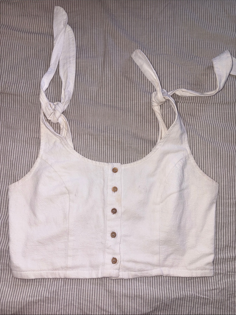 Kendall & Kylie White Tie-Shoulder Button Front Crop Top